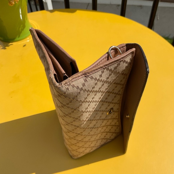 Authentic Gucci wallet on chain - Picture 12 of 15